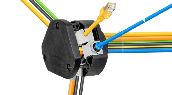 360° kabelių įvedimo sistema M32 54300